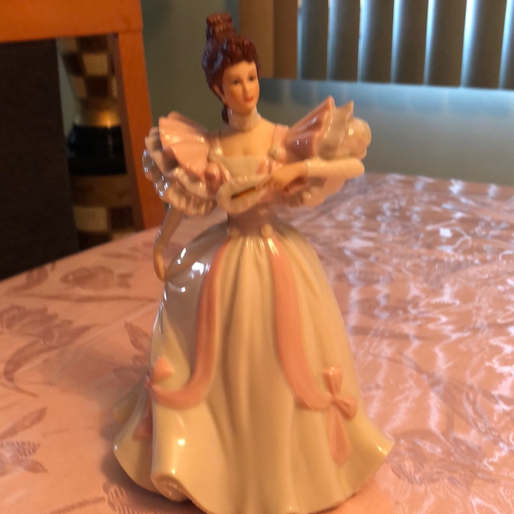 Lenox porcelain doll ivory and pink doll - Picture 2 of 9